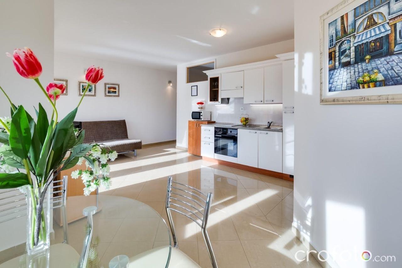 Apartmani Niko Kožino Eksteriør billede